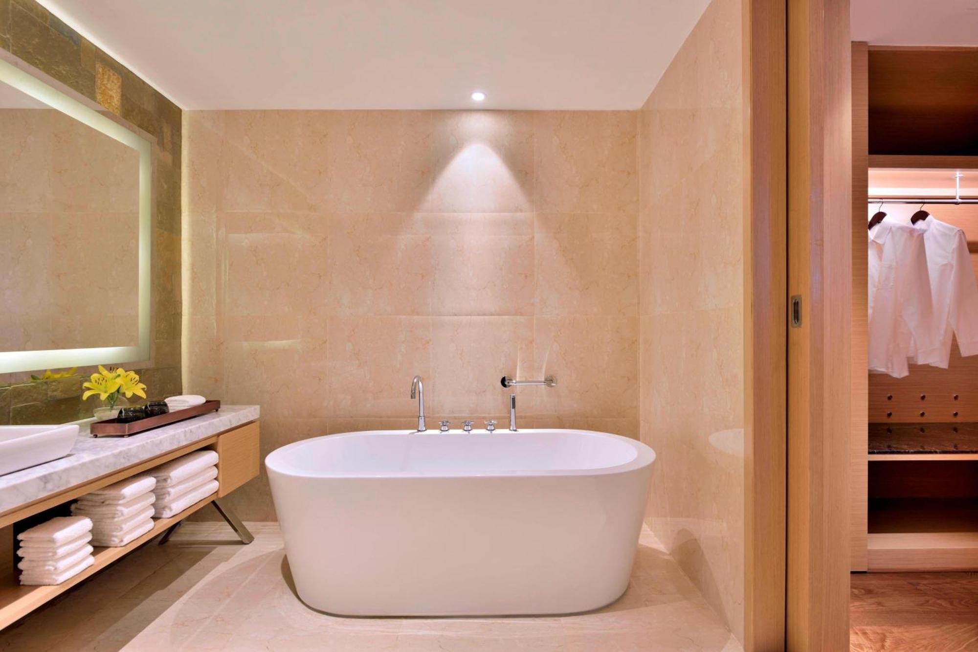 Marriott Executive 5*